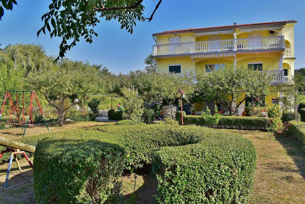 Apartment In Lopar/Insel Rab 17739 Екстер'єр фото